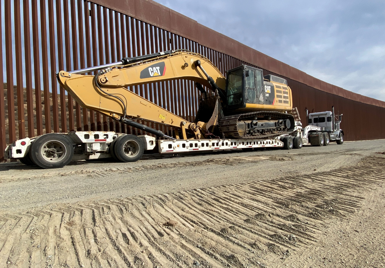 Claves para un transporte seguro de maquinaria pesada en el Perú